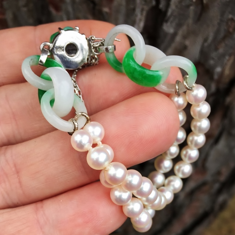 Vintage Fine Quality Burmese Jadeite and Pearl Bracelet 14kt GL Litnon.com