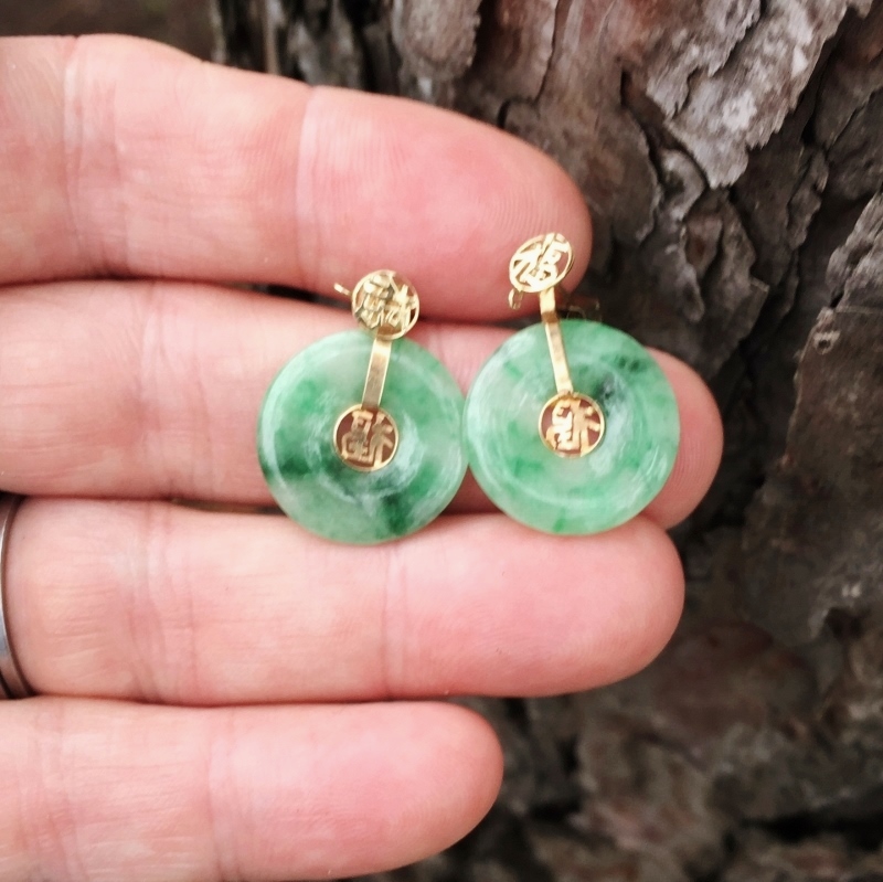 14 Karat Gold and Burmese Jadeite Disc Earrings  Litnon.com