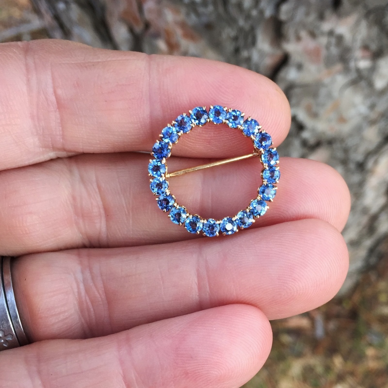 Rare and Top Quality Montana Yogo Gulch Sapphire 14kt Brooch  Litnon.com