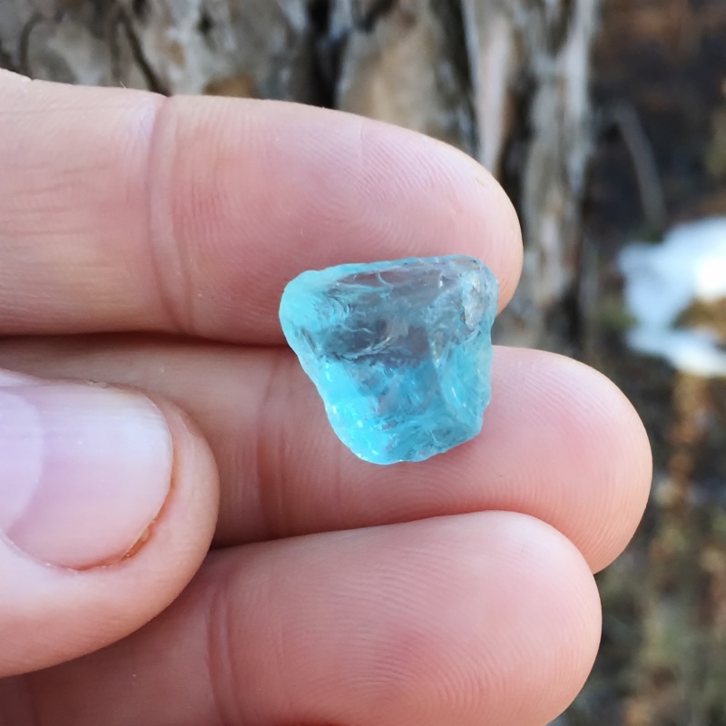 Nice Color Clean Aquamarine Facet Rough Nigeria 14.42 ct  Litnon.com