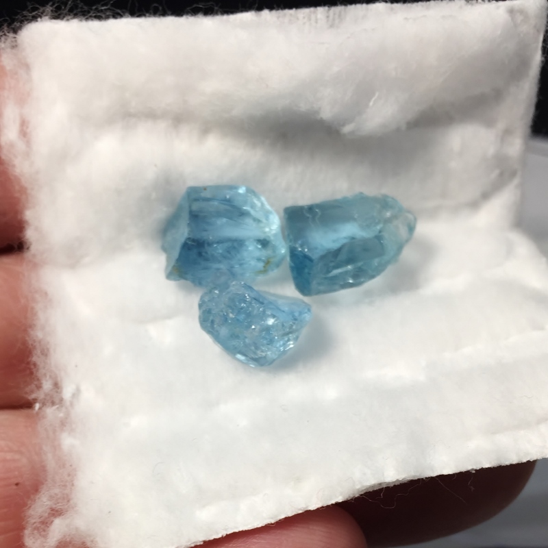 Strong Color! Aquamarine Facet Rough Nigeria 3.82 grams  Litnon.com