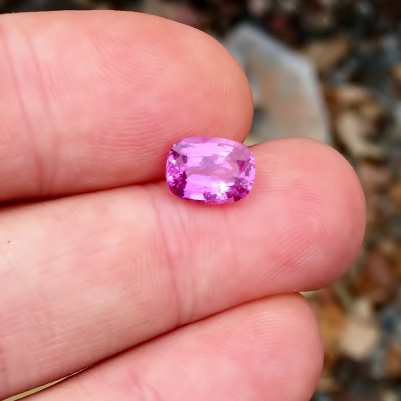 AGL Certified! Unheated Fine Pink Sapphire Sri Lanka 2.48 ct  Litnon.com