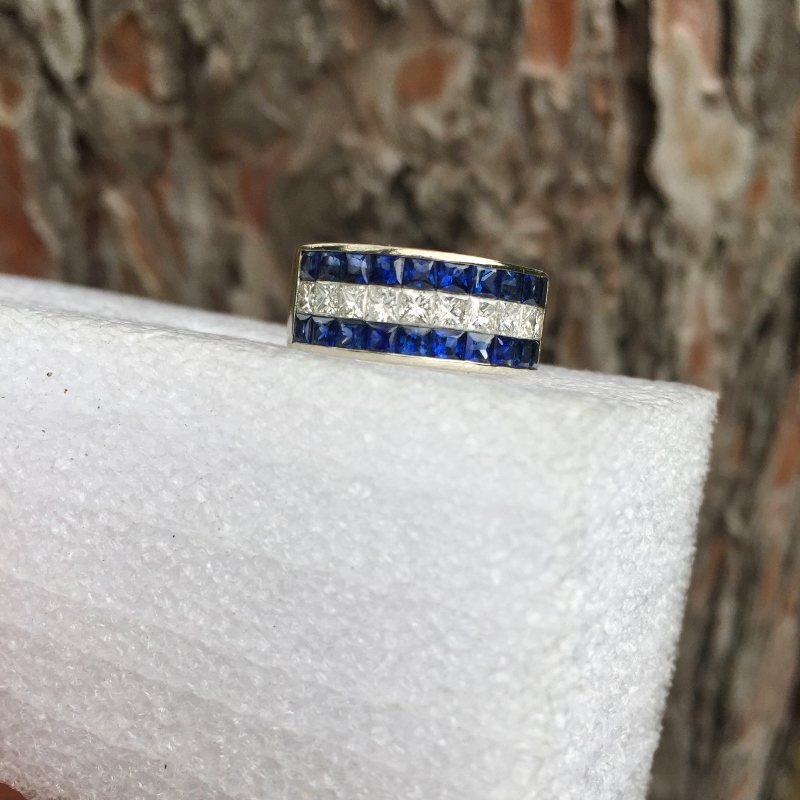 Channel Set Princess Cut Sapphire & Diamonds 18 kt Ring   Litnon.com