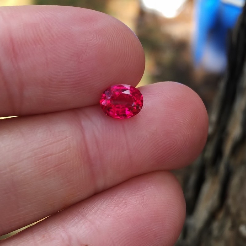  Old Stock! Vivid Red Pink Burmese Spinel 1.36 ct  Litnon.com