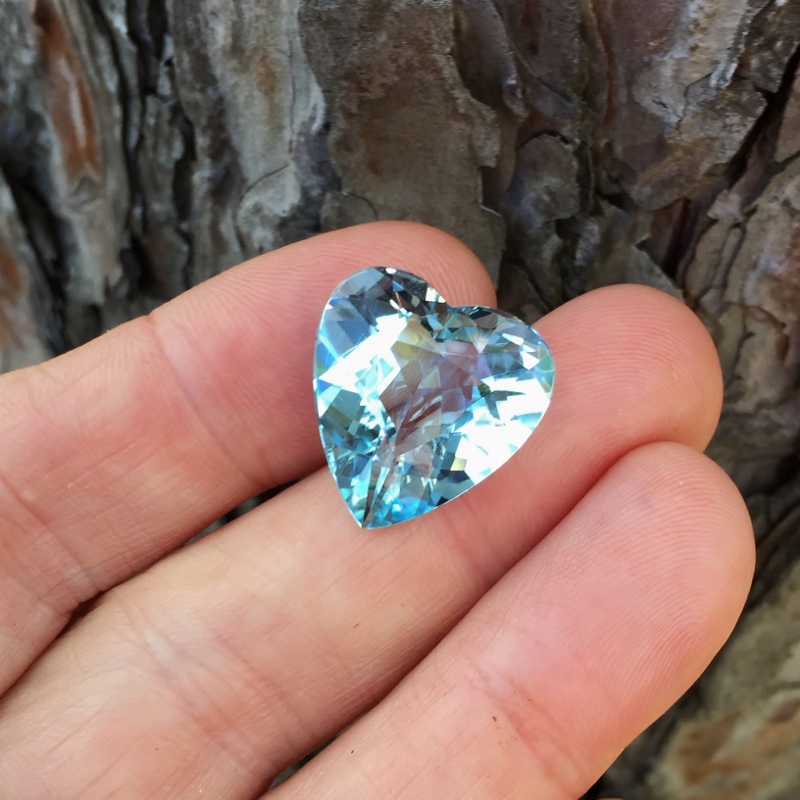 Big & Bold! Natural Blue Brazil Aquamarine 19.56 ct  Litnon.com