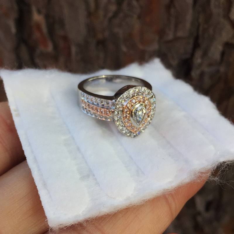 Quality & Brilliance! 18 kt Pink & white Diamond Ring 1.5 ct tw   Litnon.com