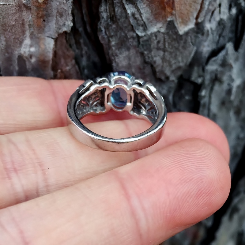 Strong Color! Blue Aquamarine Diamond Ring 14kt.  Litnon.com