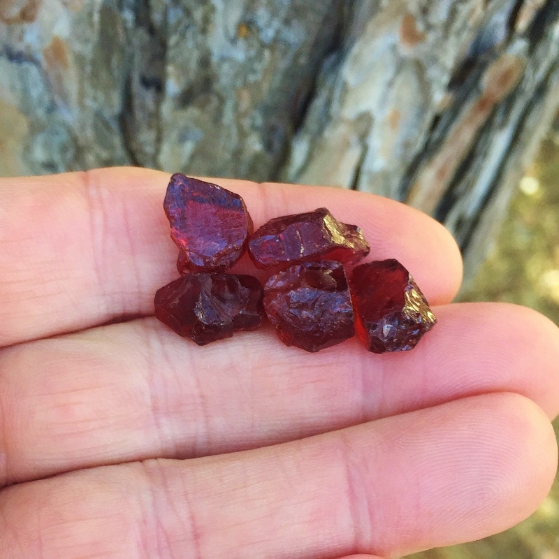 Quality! Pyrope Garnet Facet Rough Tanzania 38.47 ct tw  Litnon.com