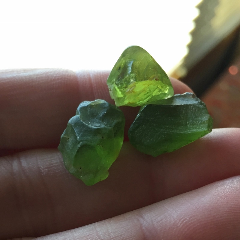 Fine Color & Clean! Select Arizona Peridot Facet Rough 36.18 ct  Litnon.com