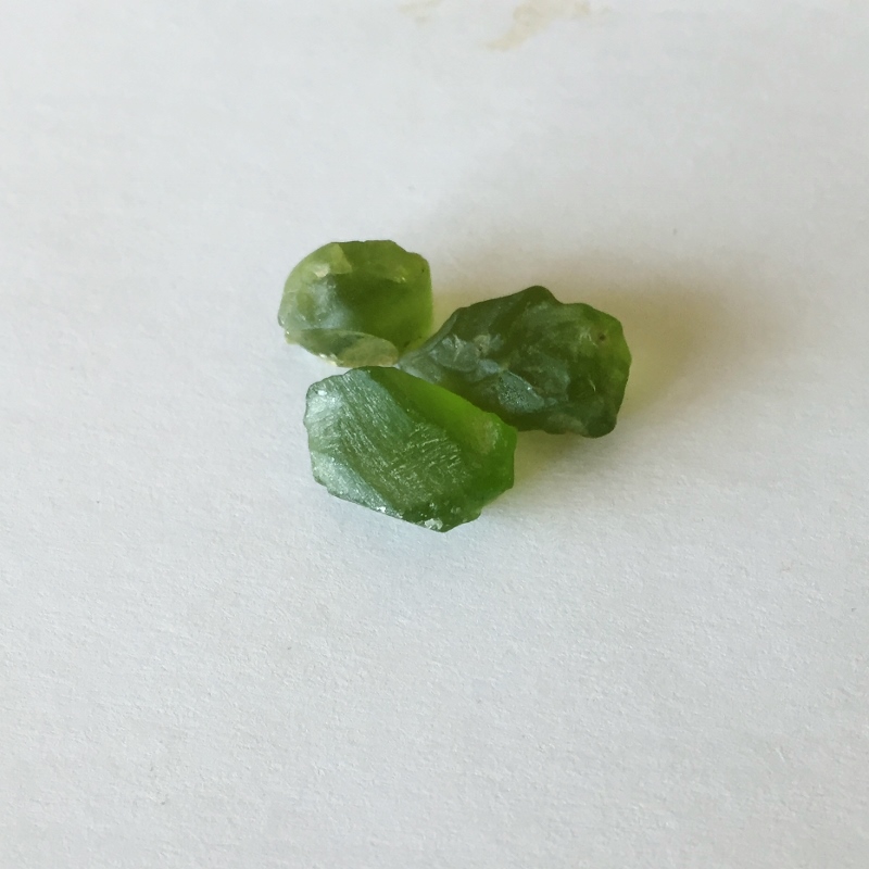 Fine Color & Clean! Select Arizona Peridot Facet Rough 36.18 ct  Litnon.com
