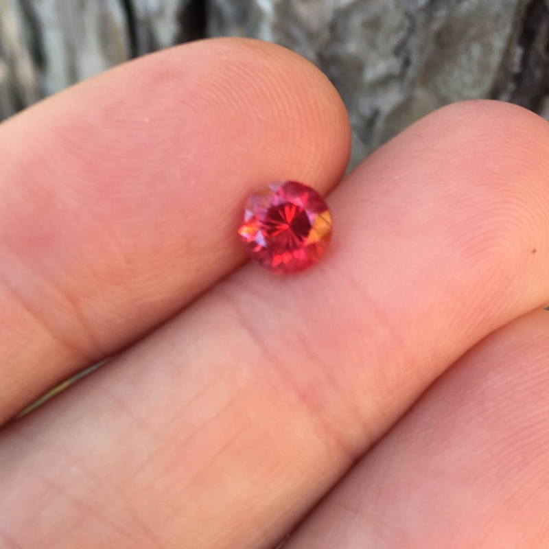 Red Natural Spinel Morogoro Tanzania 1.15 carats Litnon.com