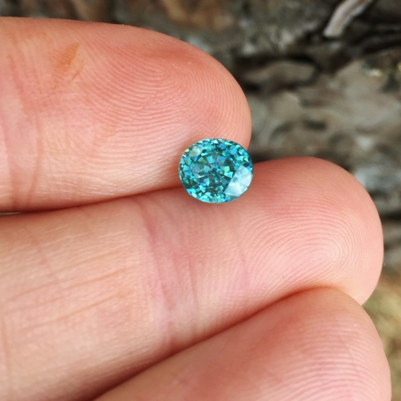 Brilliant! Natural Intense Blue Zircon Cambodia 2.37 ct  Litnon.com