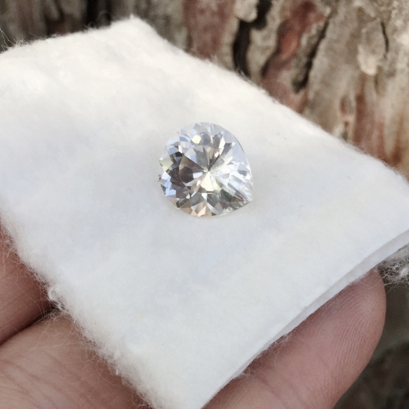 Fine Cutting Natural Rock Crystal Quartz 6.46 Carats  Litnon.com