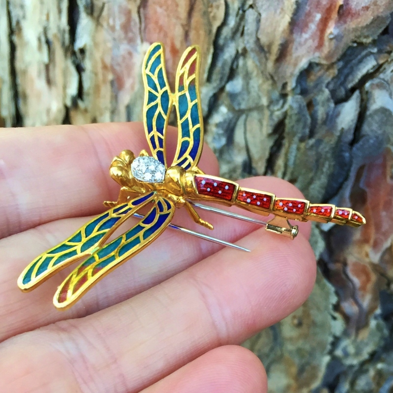 Vintage 18 Karat Gold Diamond and Enamel Brooch Pin  Litnon.com