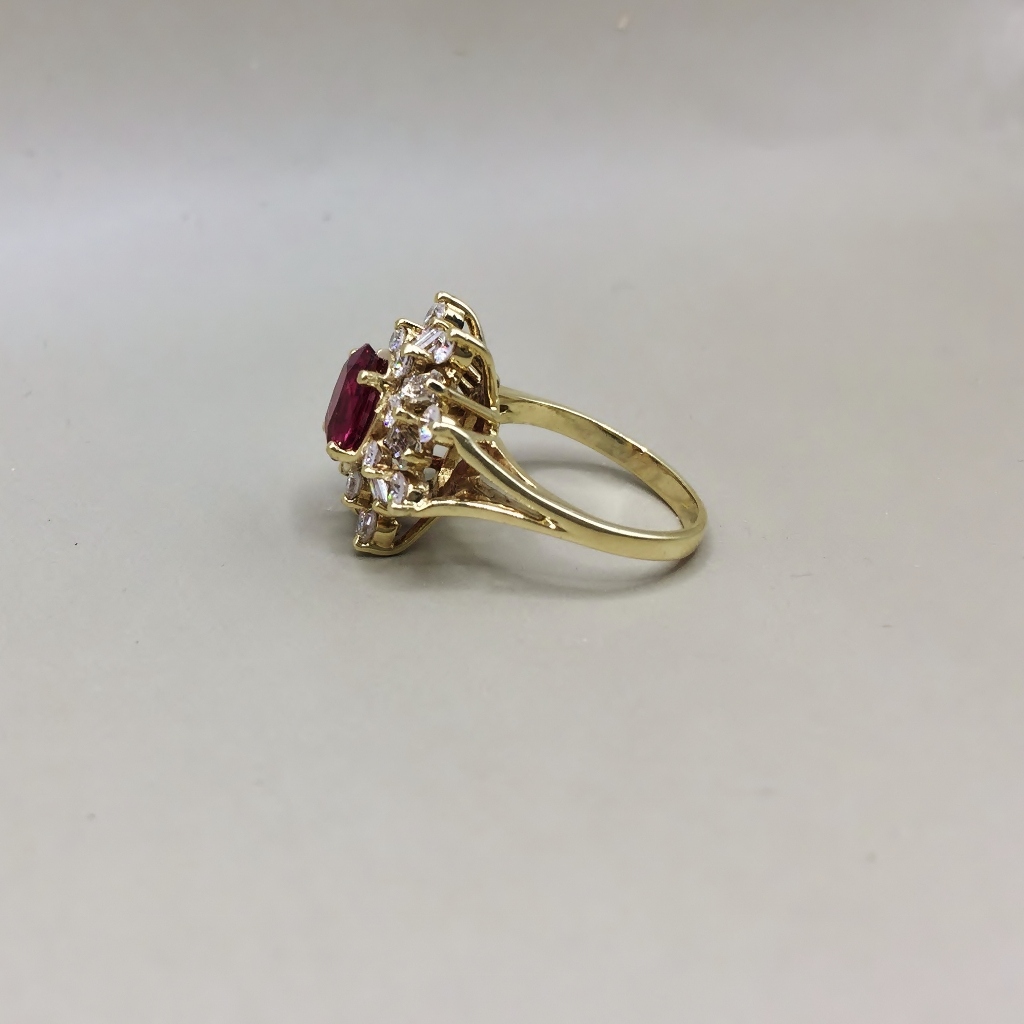 Estate Quality Natural Burmese Ruby and Diamond Ring 14kt  Litnon.com