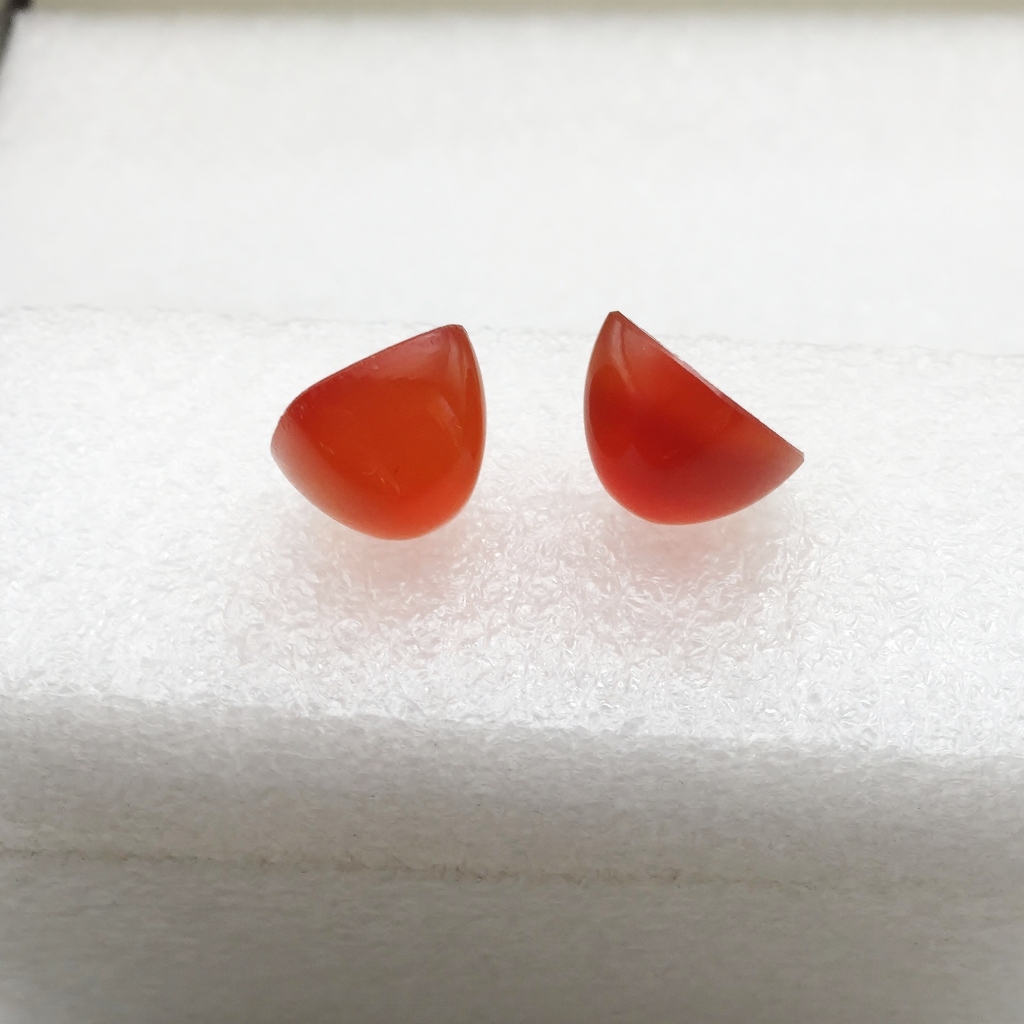 Fine Color Natural Untreated Carnelian Pair 31.5 Carats   Litnon.com