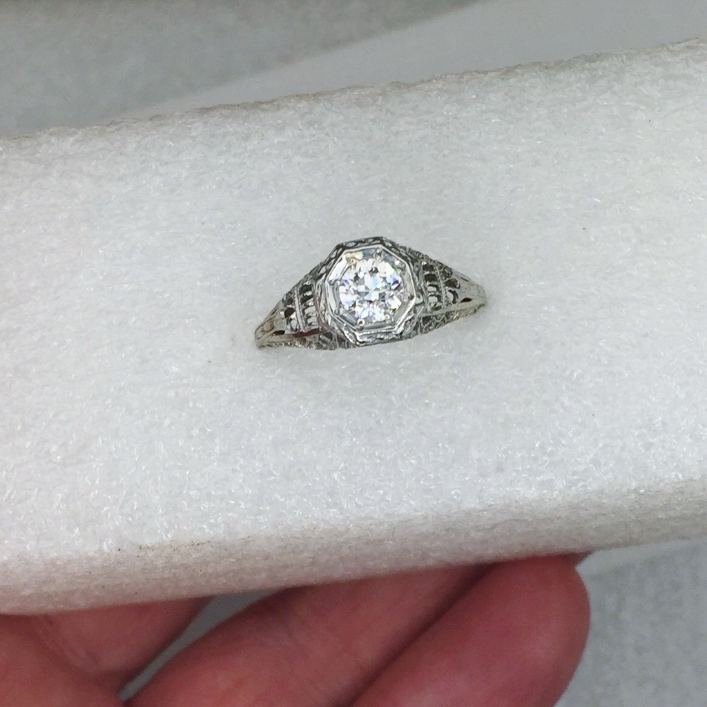 Antique Quality 18 Karat Filigree White Gold Euro Cut Diamond Ring  Litnon.com