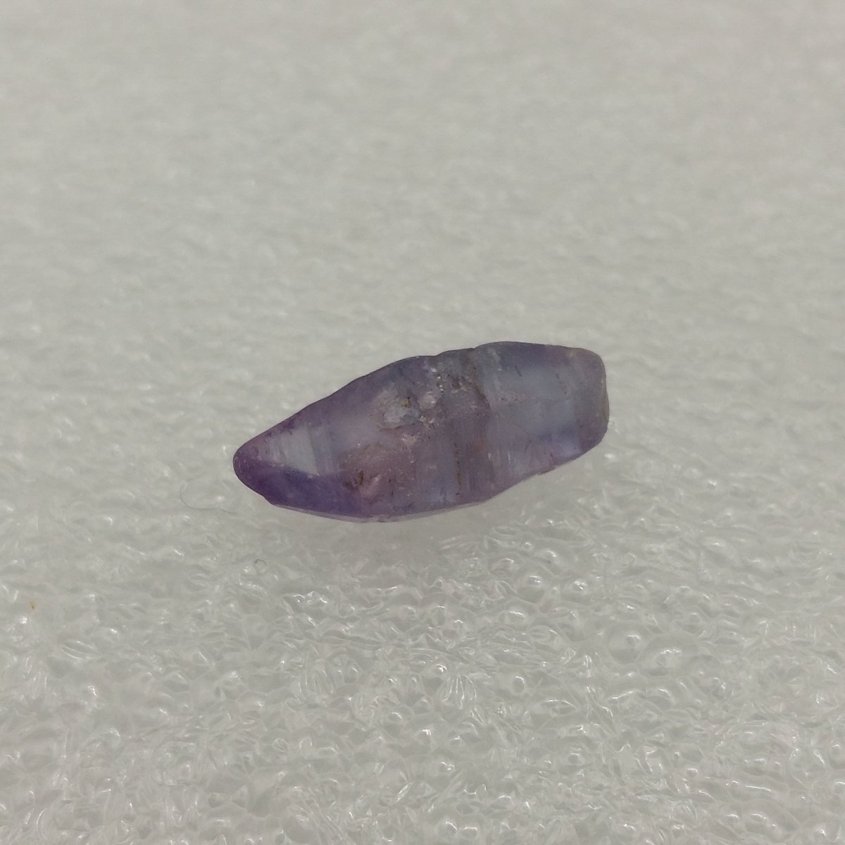 Color Shift Natural Ceylon Sapphire Crystal Terminated Specimen 3.97 Carats Litnon.com