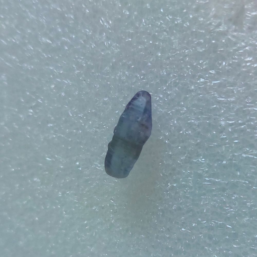 Color Shift Natural Ceylon Sapphire Crystal Terminated Specimen 3.97 Carats Litnon.com