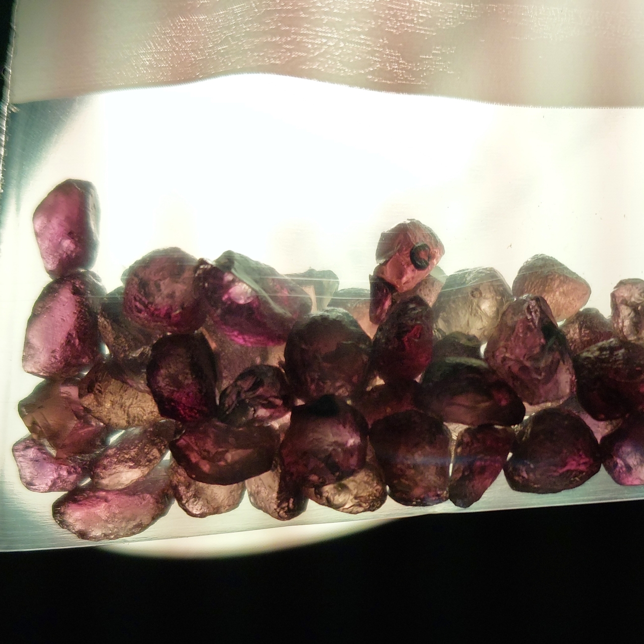 Pretty Colorshift East African Sapphire Facet Rough 16 grams Litnon.com