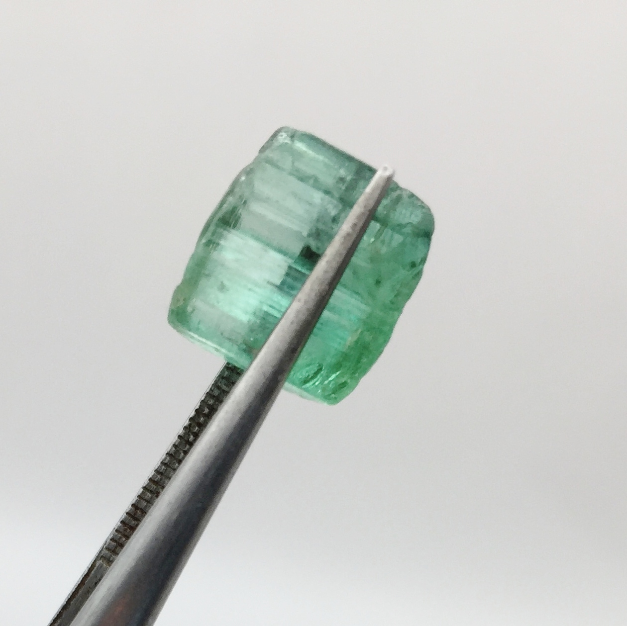  Mint Green Tourmaline Facet Rough Afghanistan 7.97 Carats  Litnon.com