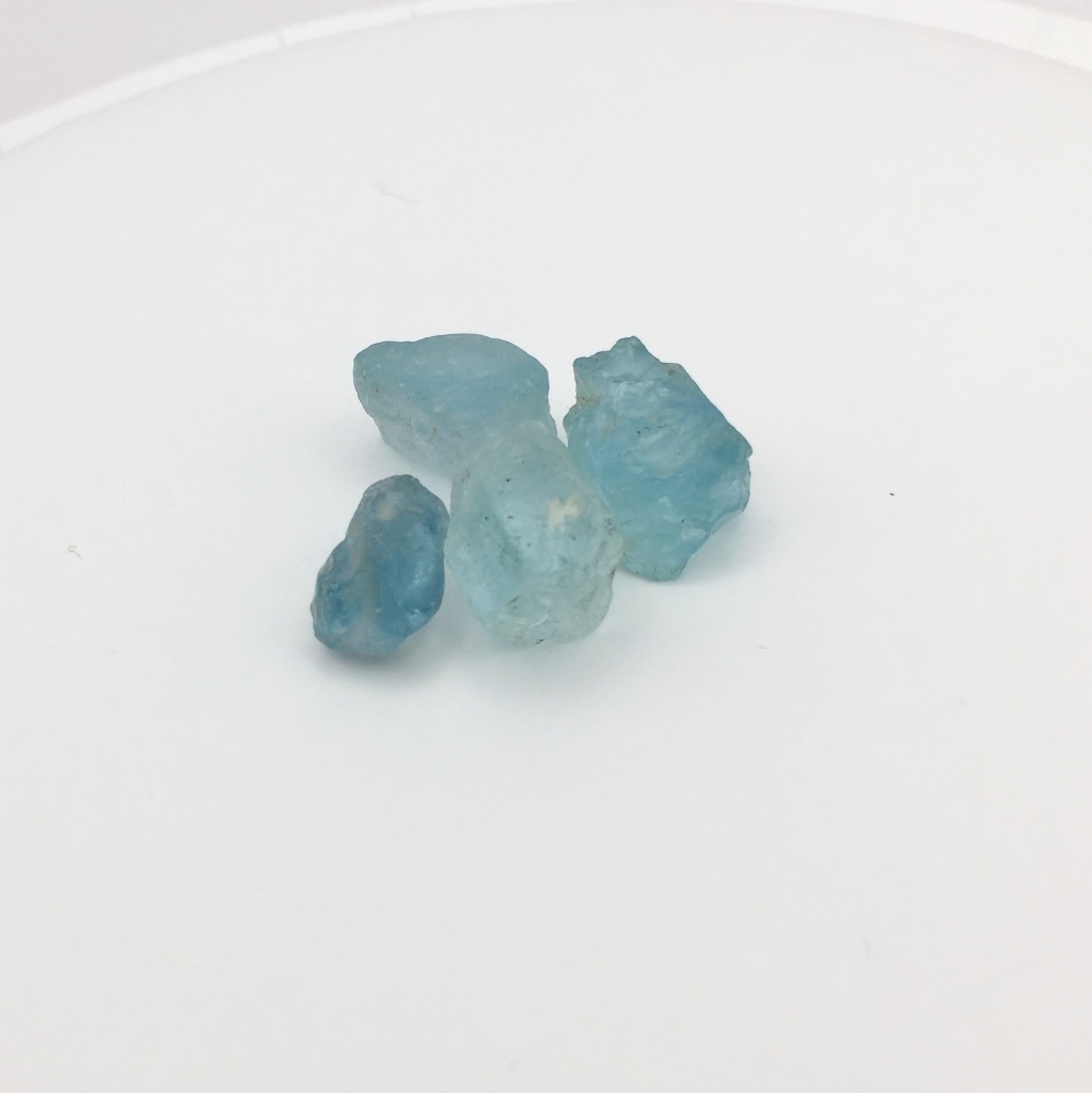 Quality Blue Aquamarine Facet Rough Brazil 56.79 Carats Litnon.com