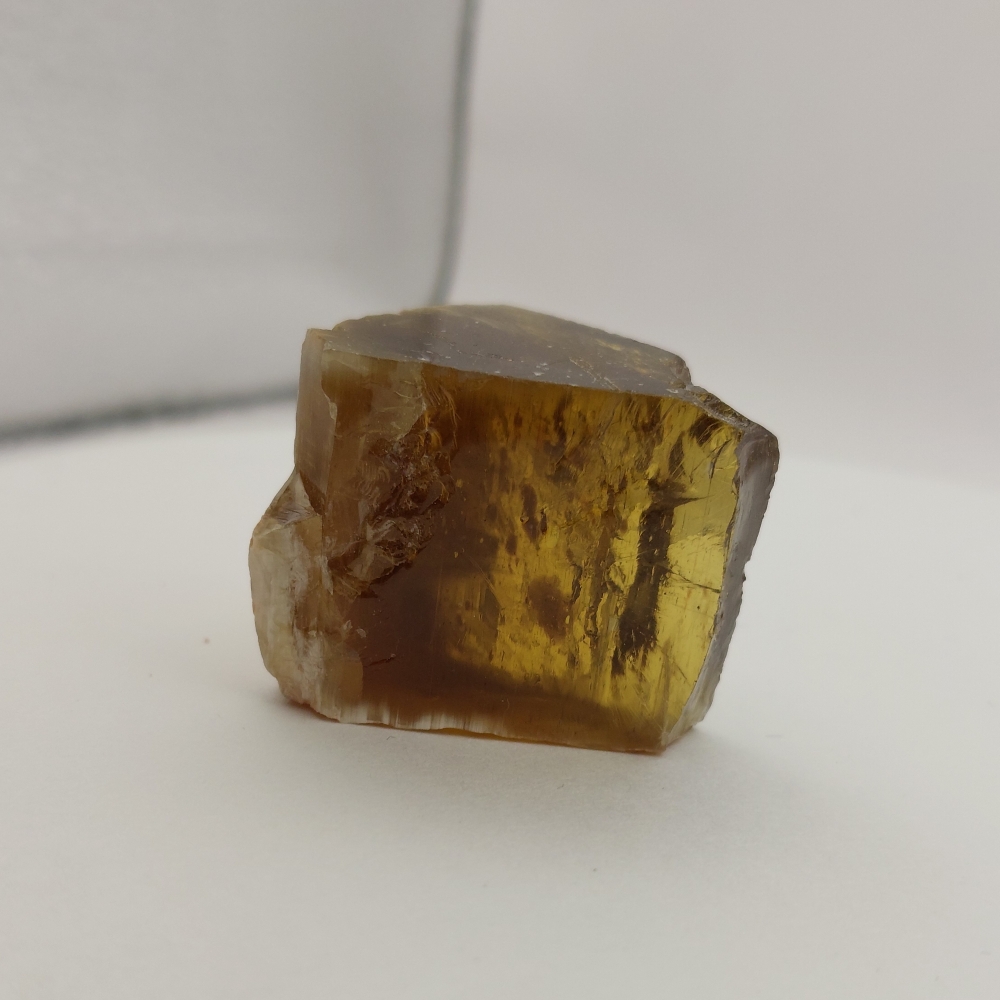 Rare Golden Apatite Rough Madagascar 154.3 Carats Litnon.com