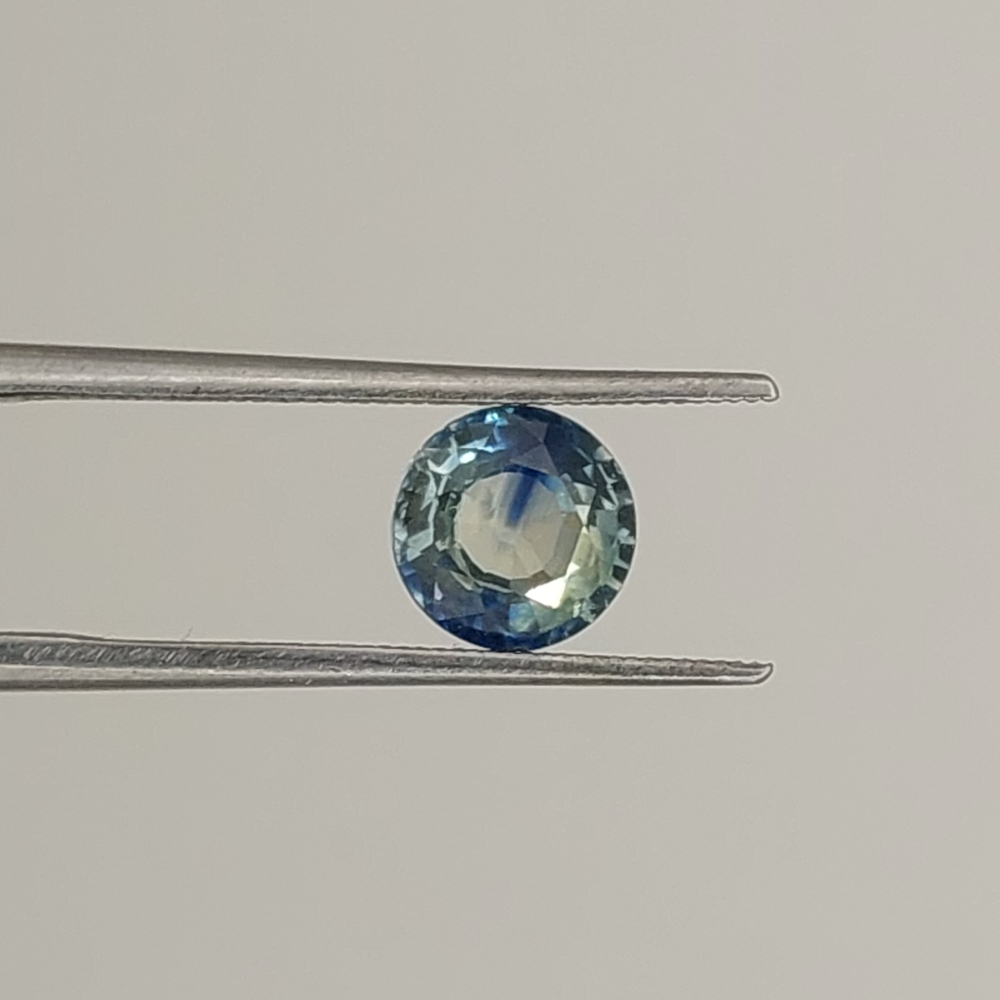Natural Blue Streak Ceylon Sapphire 1.63 Carats Litnon.com