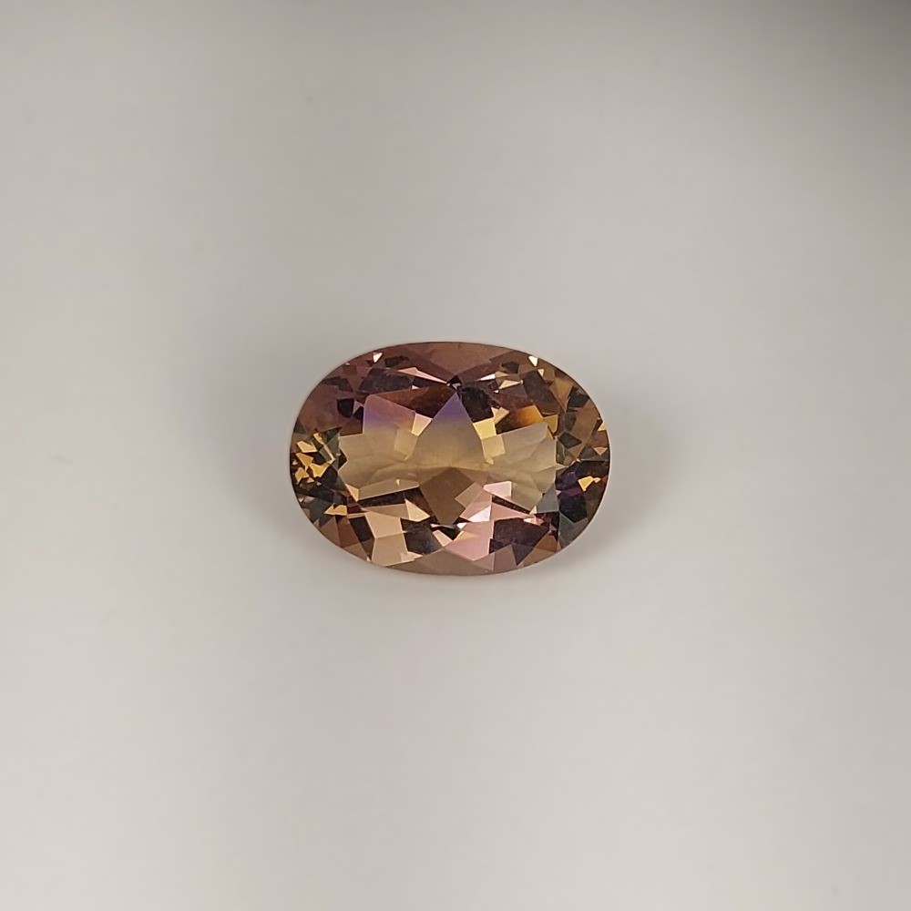 21.00 ct Natural Bolivian Ametrine | VVS Clarity | Unheated Bi-Color Litnon.com