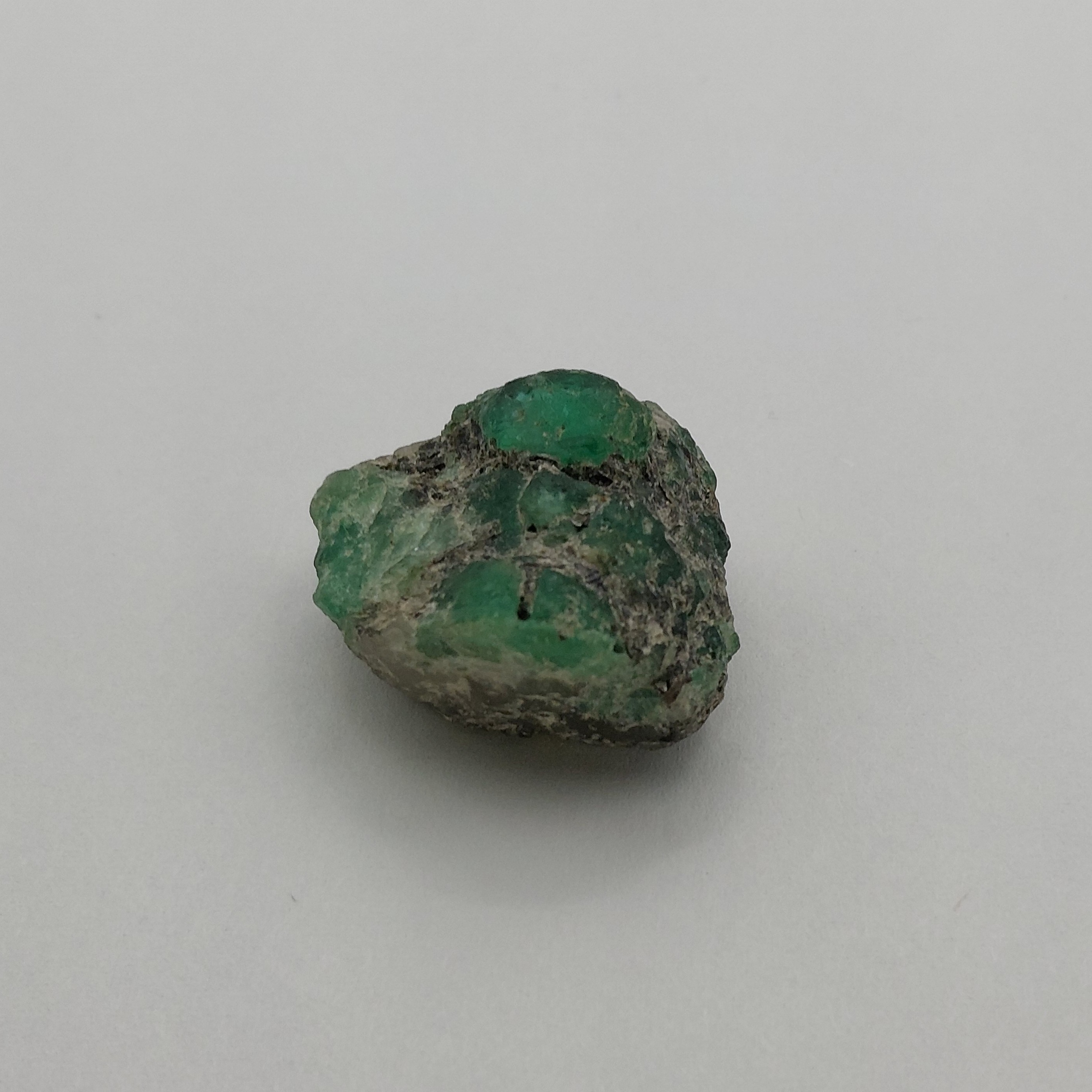 Natural Colombian Emerald iIn Matrix Specimen 13.22 Grams Litnon.com