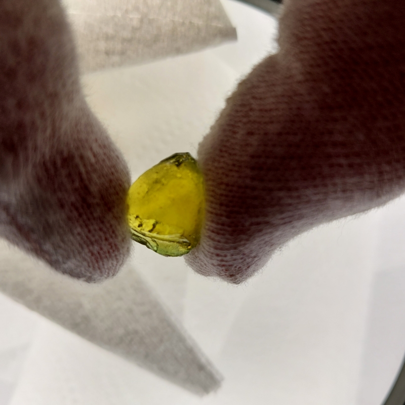 Bright Dichroic Colors Nigerian Tourmaline Rough 11.42 ct  Litnon.com