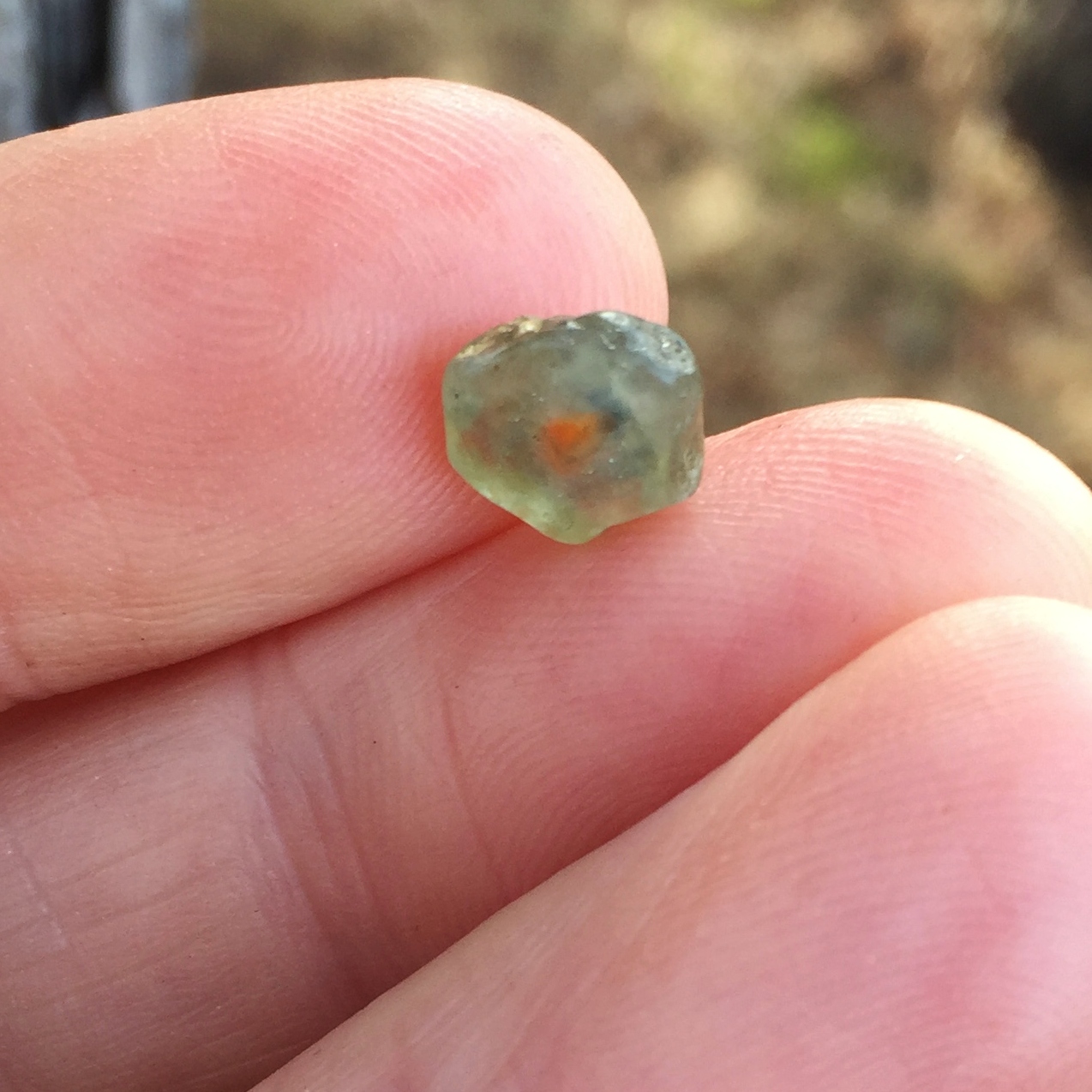 Unheated Natural Montana Sapphire Rough 3.71 Carats Litnon.com