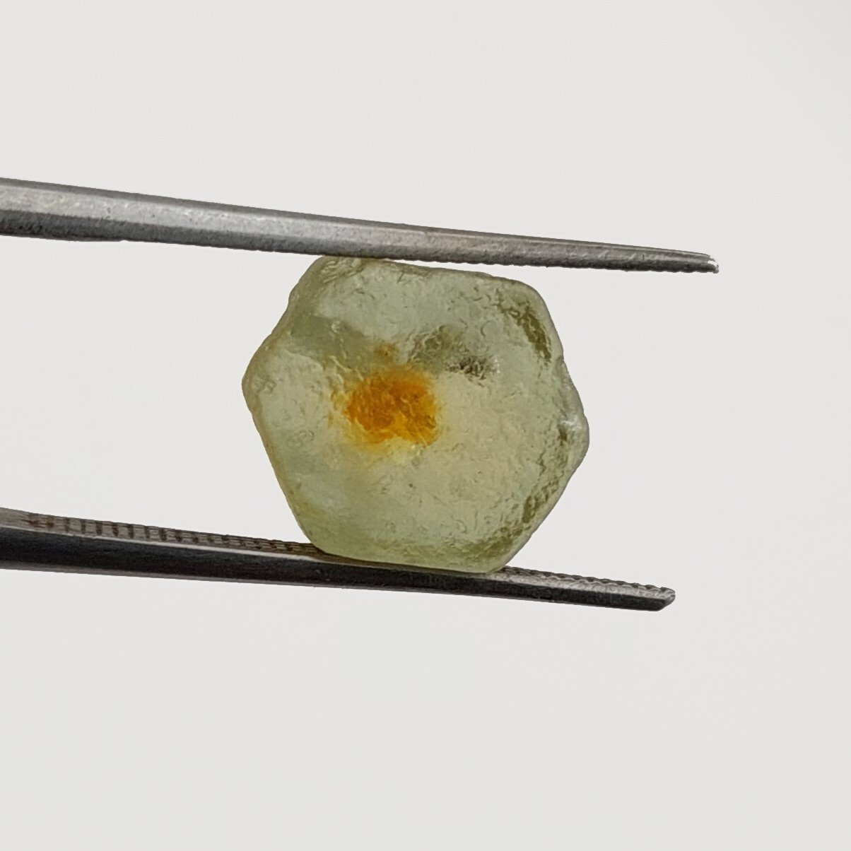 American Gem Natural Montana Sapphire Rough Flat 8.67 Carats Litnon.com