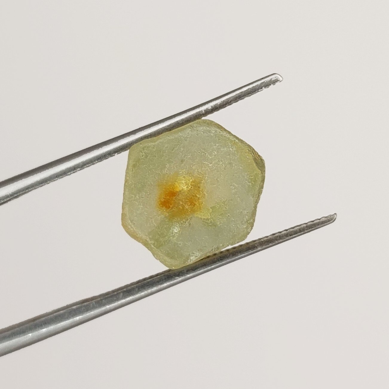 American Gem Natural Montana Sapphire Rough Flat 8.67 Carats Litnon.com