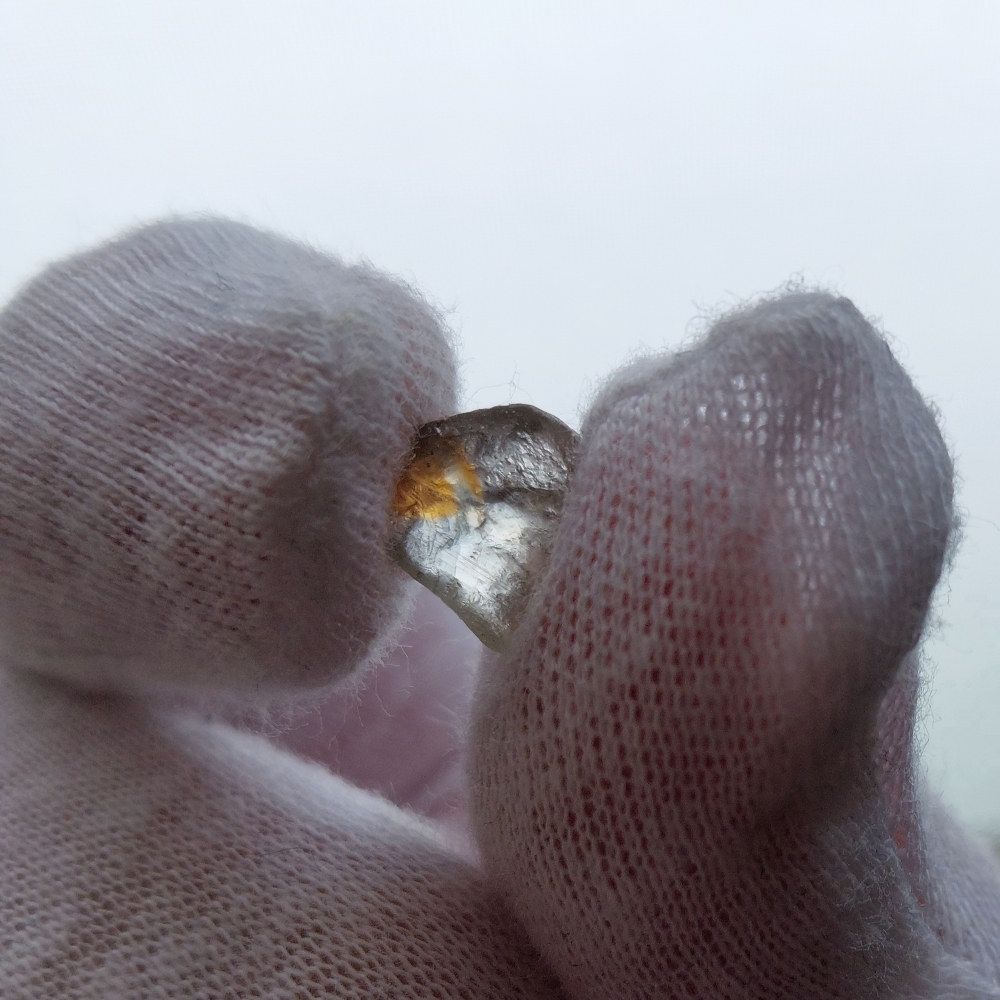 American Gem Natural Montana Sapphire Rough Flat 3.20 Carats Litnon.com