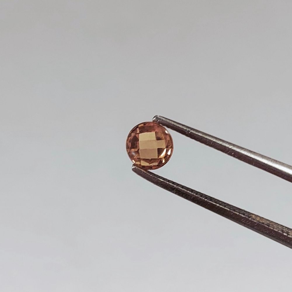 Natural Yellow Montana Sapphire Rose Cut  0.55 Carats Litnon.com