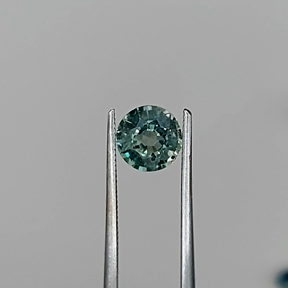 Forest Green Natural Montana Sapphire 1.13 Carats Litnon.com