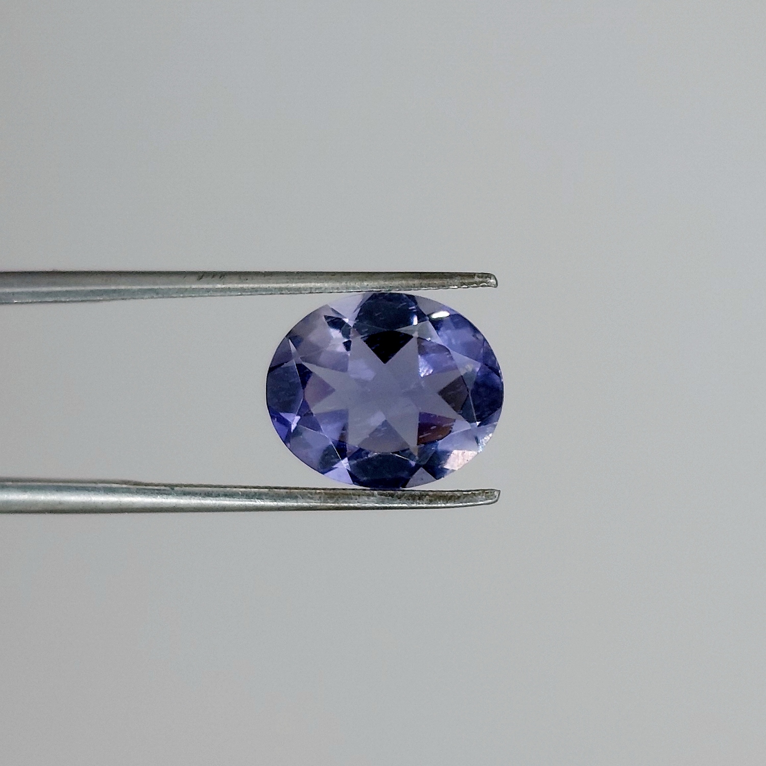 Natural Iolite - Cordierite 3.24 Carats Oval Facet Tanzania Litnon.com