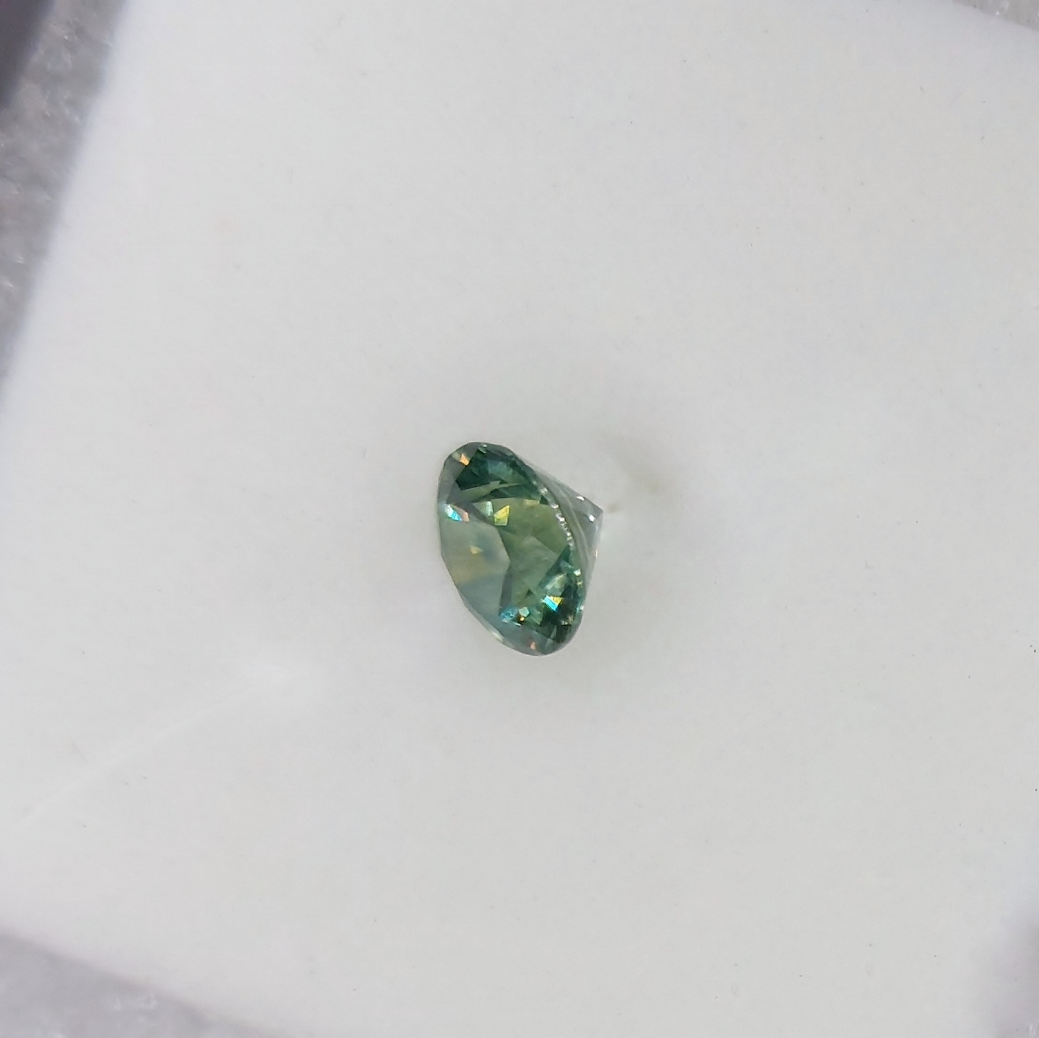 Diamond Cut Natural Montana Sapphire 0.87 Carats Litnon.com