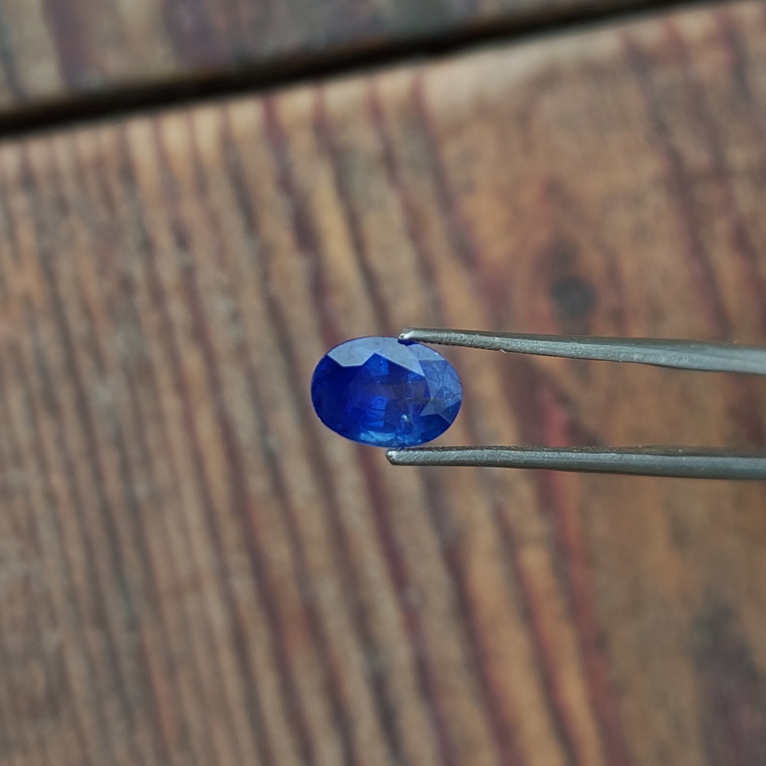 Royal Blue Natural Ceylon Sapphire 1.41 Carats  Litnon.com