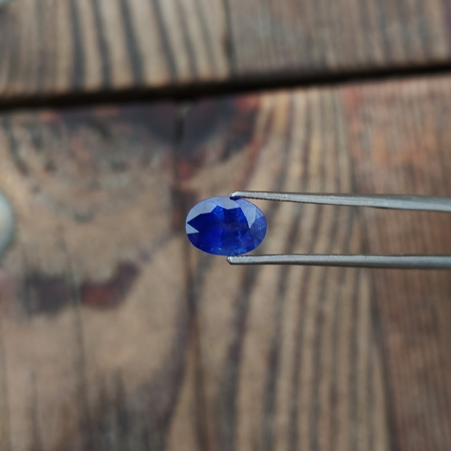 Royal Blue Natural Ceylon Sapphire 1.41 Carats  Litnon.com
