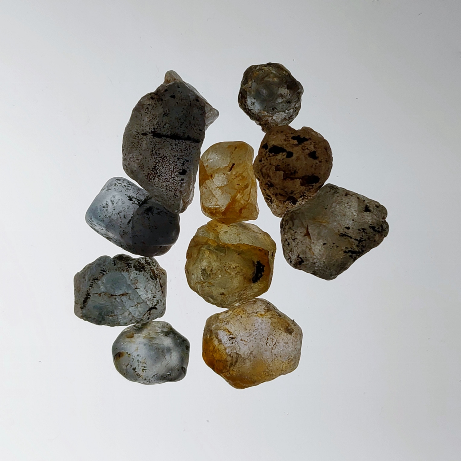 Unheated Natural Montana Sapphire Facet Rough 44.03 Carats Litnon.com