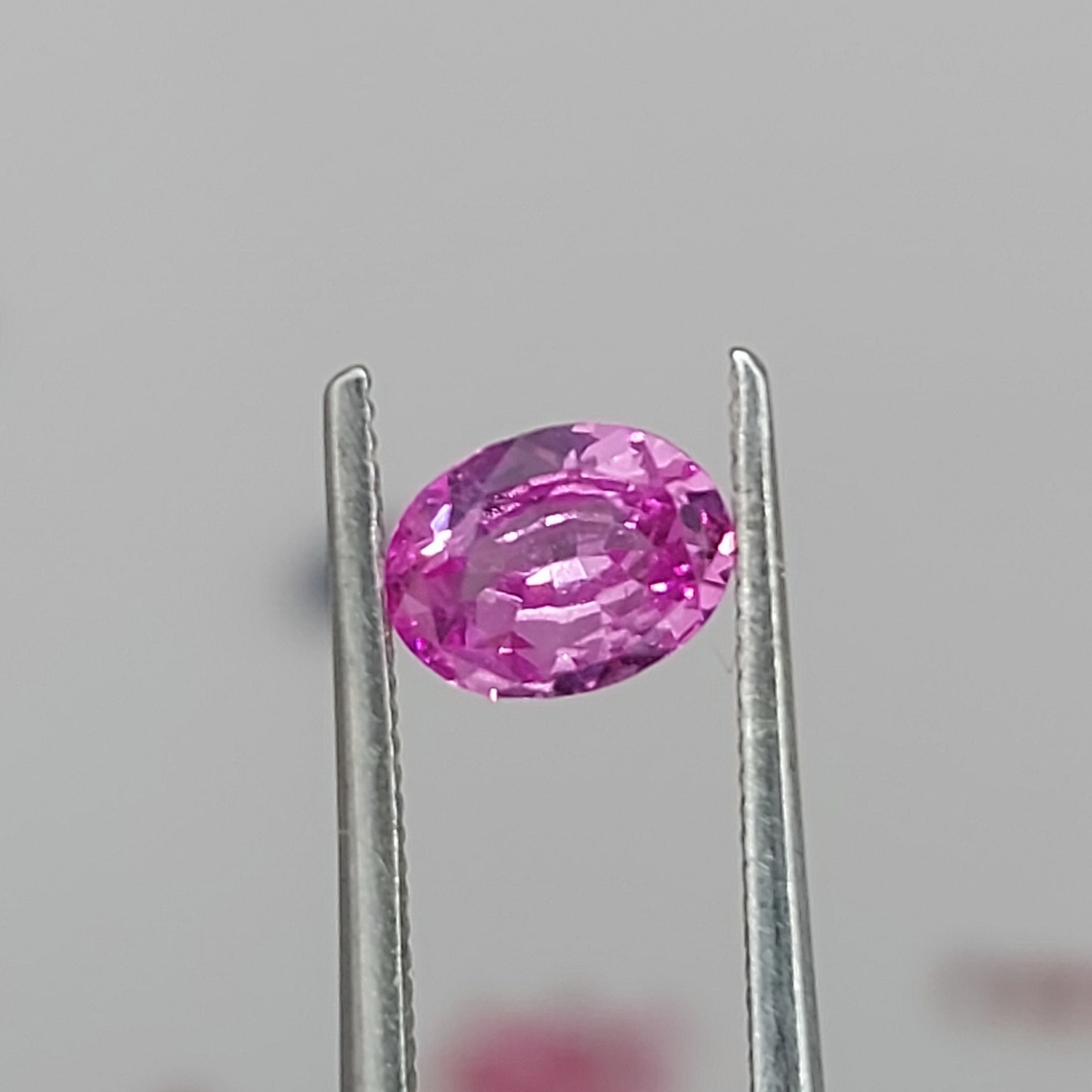 Natural Fine Pink Sapphire Sri - Lanka  Litnon.com