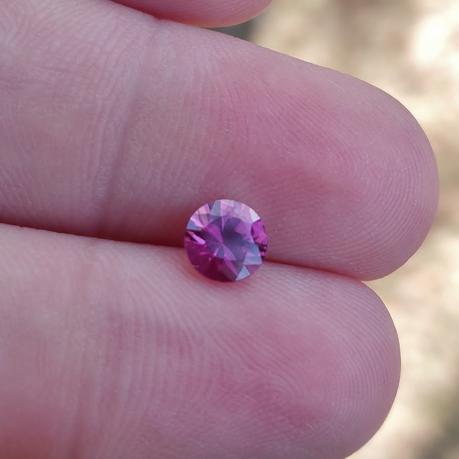 Quality Umbalite Garnet Tanzania 0.96 Carats Litnon.com
