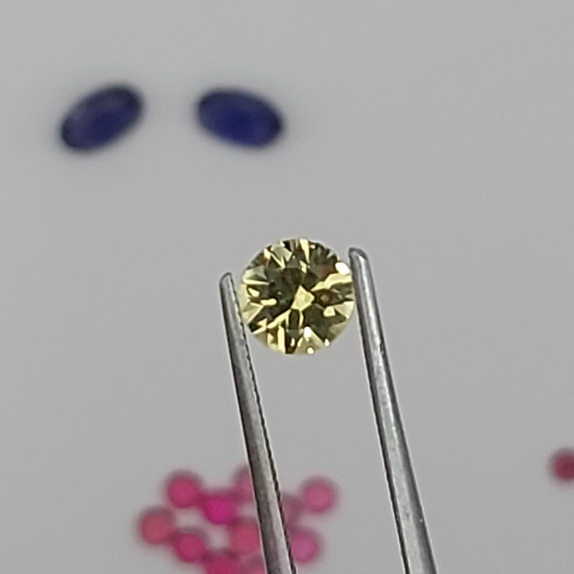 Top Cut Bright Golden Beryl Round Pair 0.76 Carat Tw Litnon.com