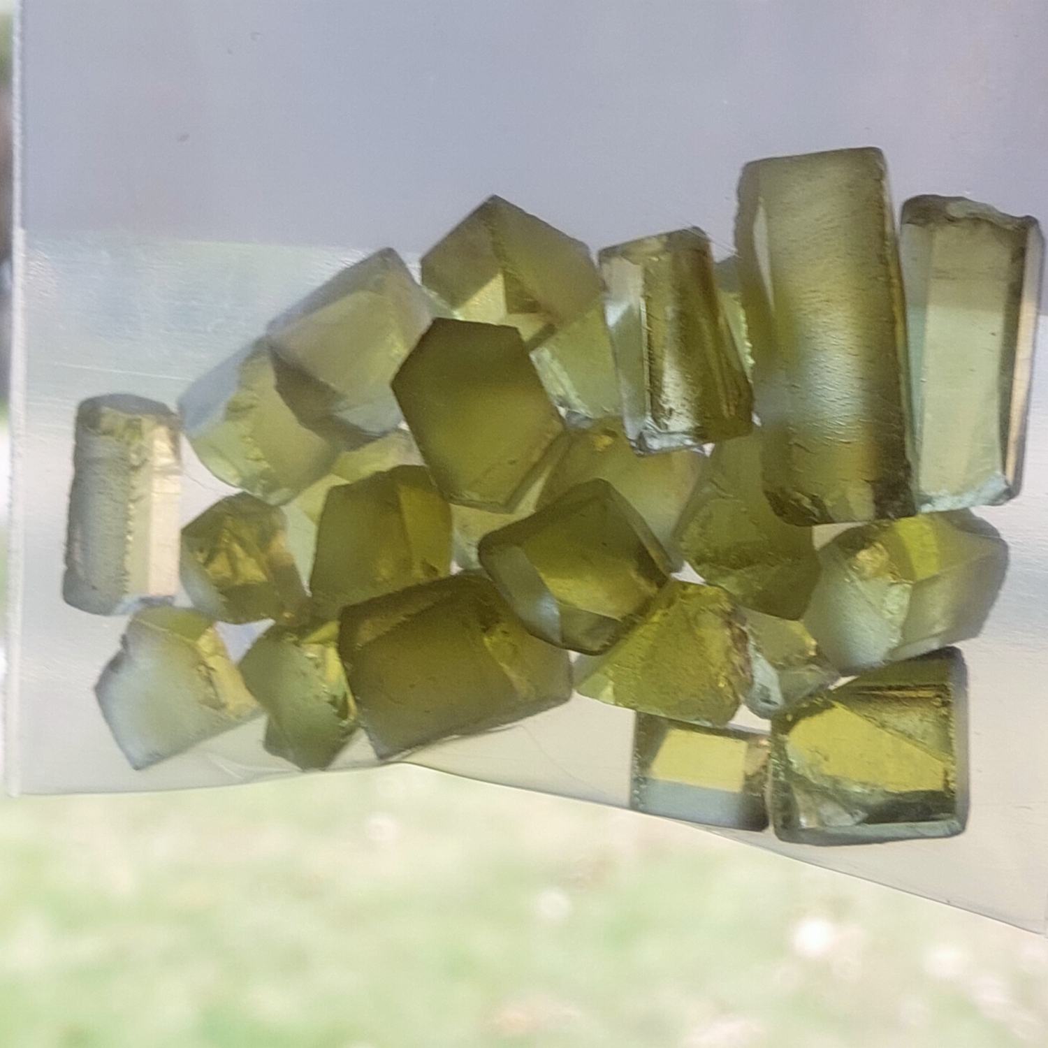 Oro Verde Brazilian Lemon Citrine Trimmed Rough 200 Carats Litnon.com