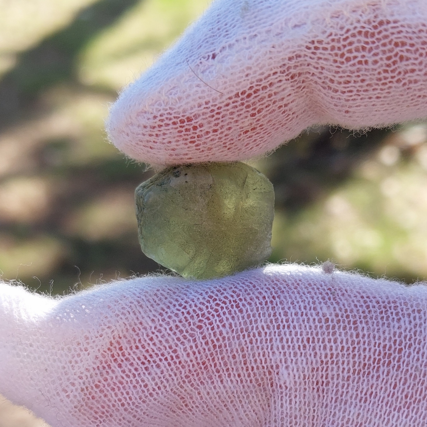 Unheated Natural Montana Sapphire Crystal Specimen 30.75 Carats  Litnon.com