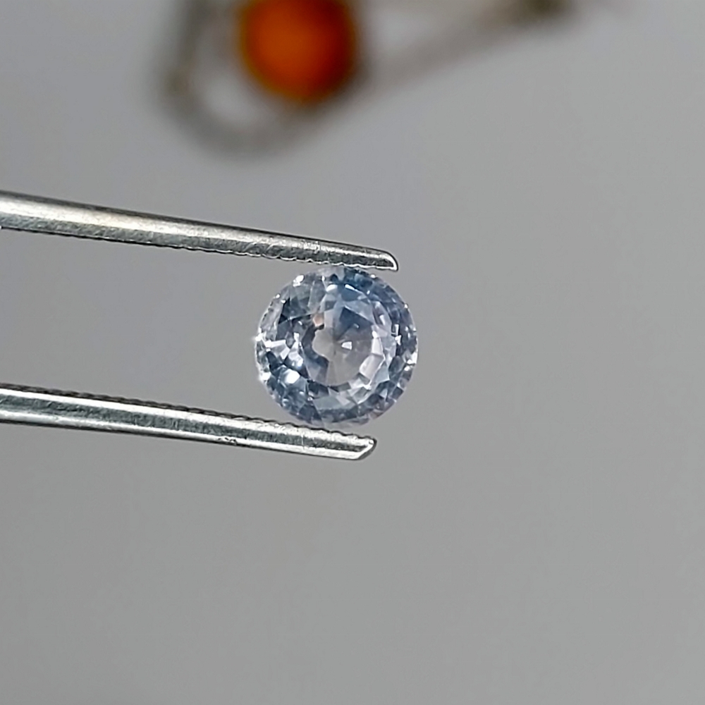 Natural White Ceylon Sapphire 0.78 Carats Litnon.com