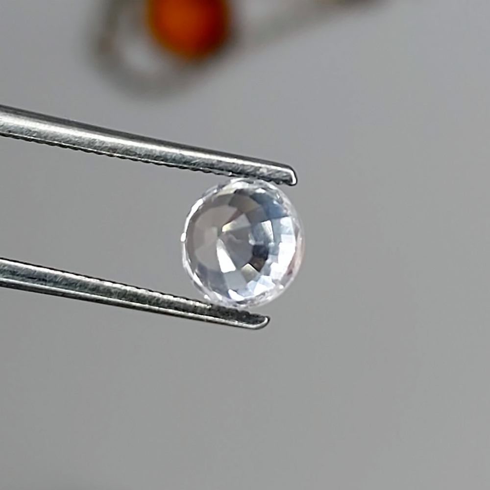 Natural White Ceylon Sapphire 0.78 Carats Litnon.com