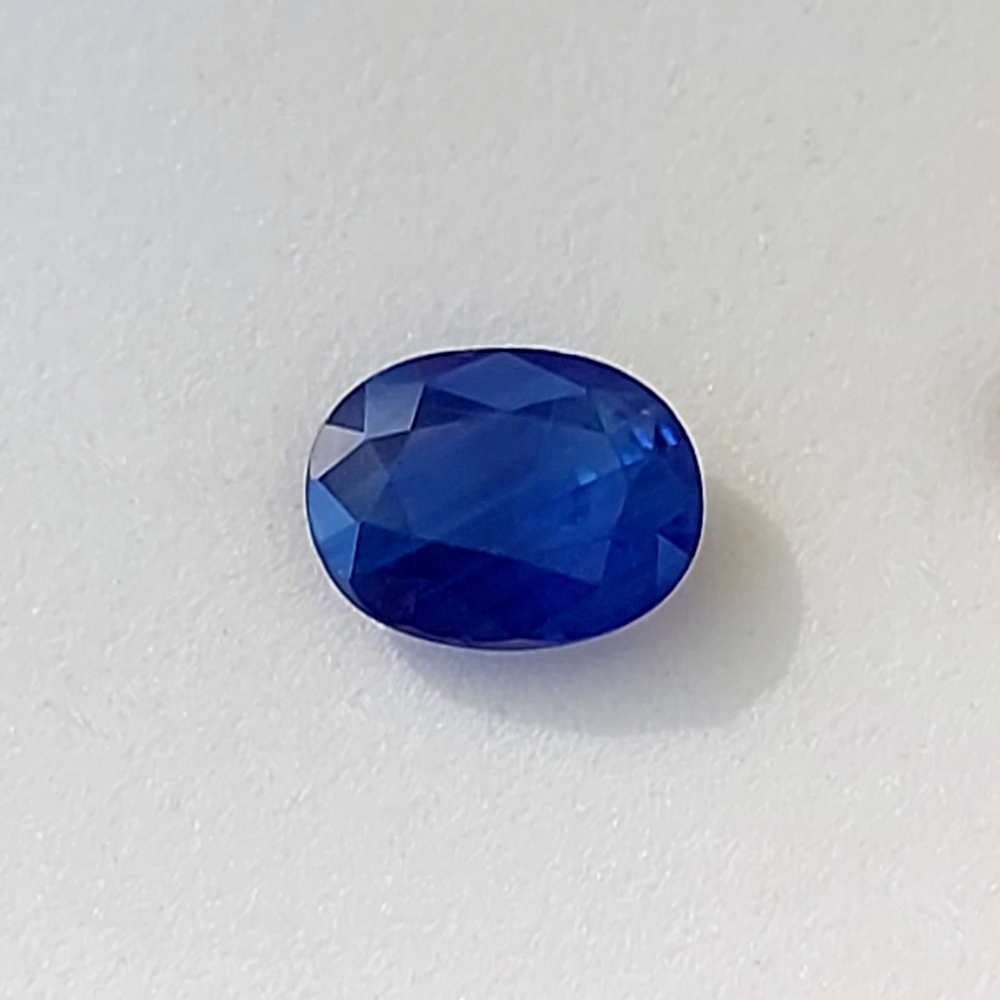 Royal Blue Natural Sapphire Thailand 1.07 Carats Litnon.com